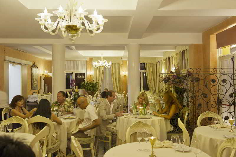 Viktoria Palace Hotel Венеция Лидо Екстериор снимка